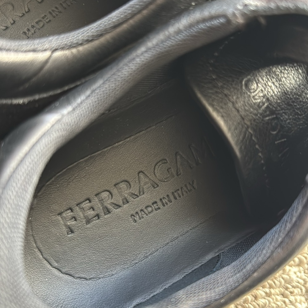 ‼️SOLD ‼️ Ferragamo, Achille sneaker, black, 9, like new - Picture 10 of 14